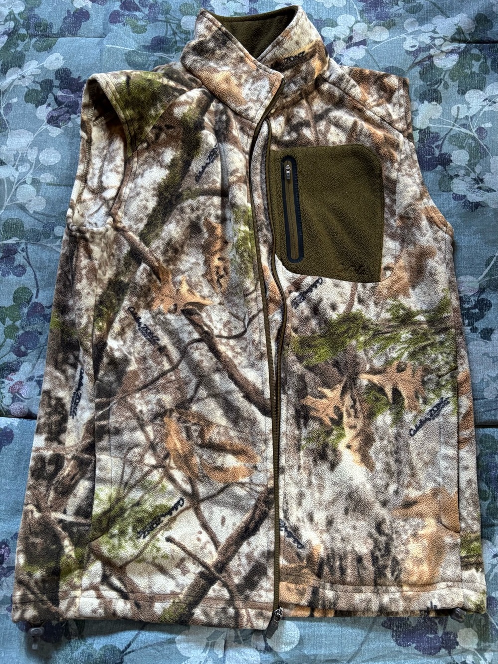 Cabela's Olive and Brown Camouflage Fleece Jacket
